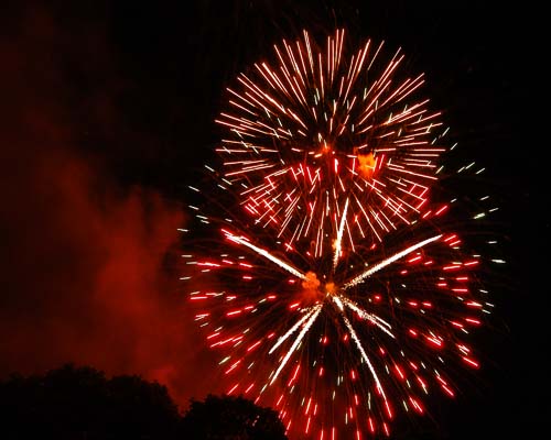 Acton's 2008 Canada Day celebrations - Acton Firefighters Association fireworks show in Prospect Park